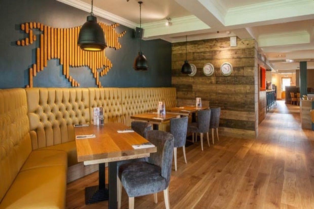 Premier Inn London Ройслип Екстериор снимка